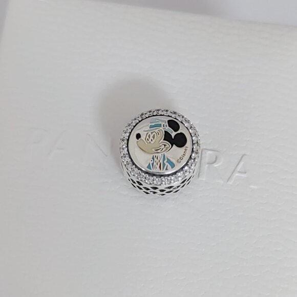 Pandora Disney Riviera Resort Button Charm Bracelet Pendant S925 Silver with box - Picture 3 of 6